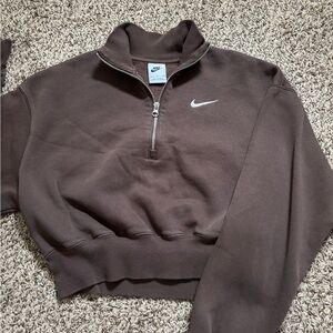 Nike Cropped Half-Zip Up Hoodie | Small